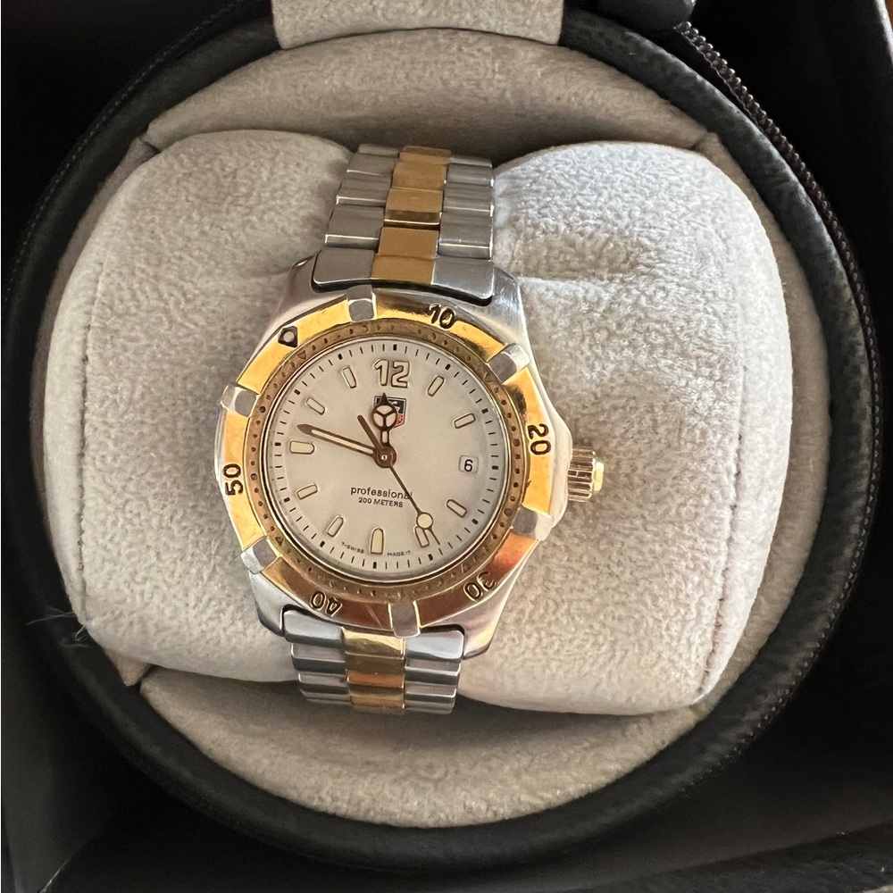 TAG HEUER AQUARACER Women’s Stainless/Gold White Face
